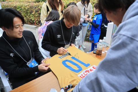 選手1日グッズ販売員